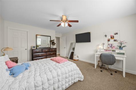 718 Palmyra Drive NE Cedar Rapids IA 52402