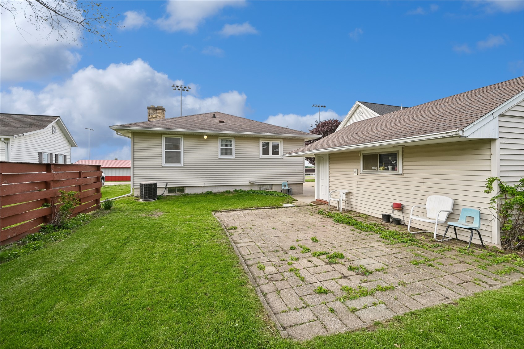 618 Evergreen Street Norway IA 52318
