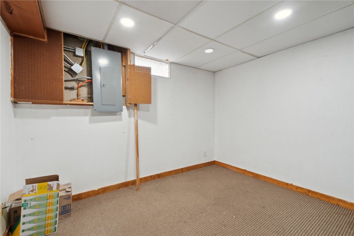654 34th Street SE Cedar Rapids IA 52403