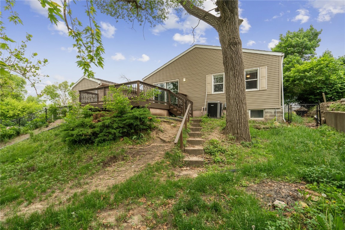 654 34th Street SE Cedar Rapids IA 52403