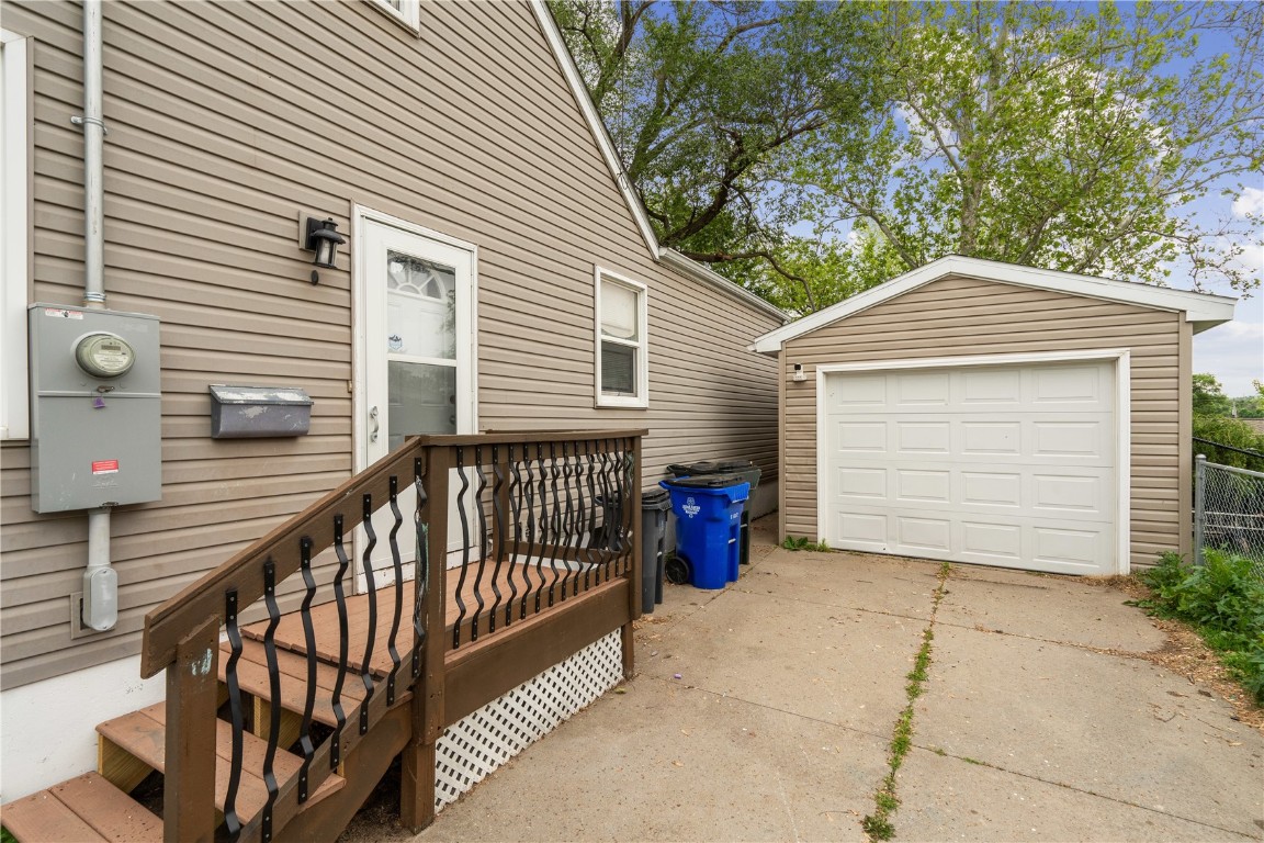 654 34th Street SE Cedar Rapids IA 52403