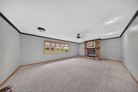 2512 Mallory Street SW Cedar Rapids IA 52404