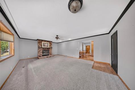 2512 Mallory Street SW Cedar Rapids IA 52404
