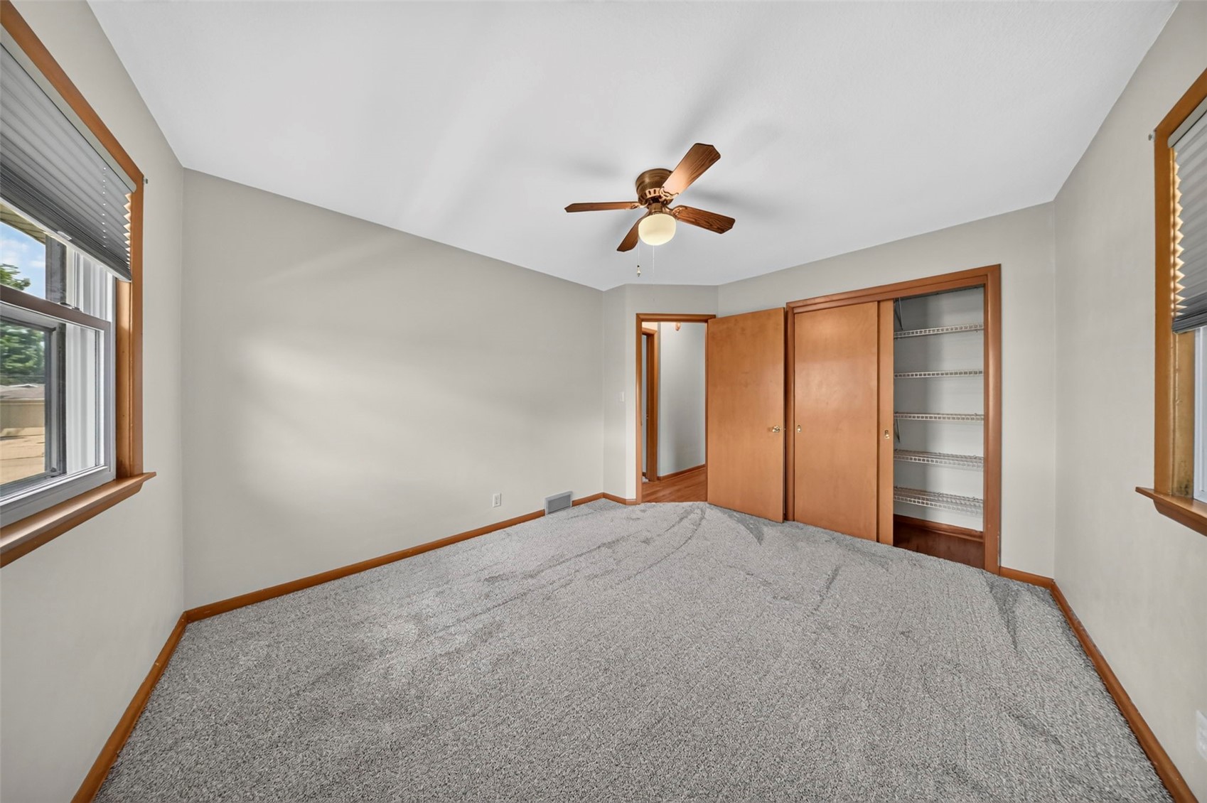 2512 Mallory Street SW Cedar Rapids IA 52404