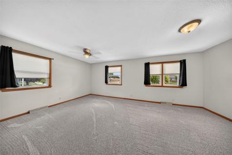 2512 Mallory Street SW Cedar Rapids IA 52404