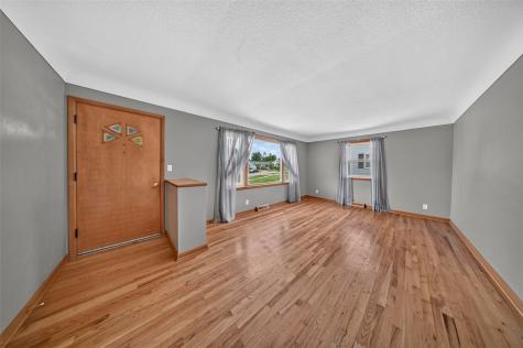 2512 Mallory Street SW Cedar Rapids IA 52404