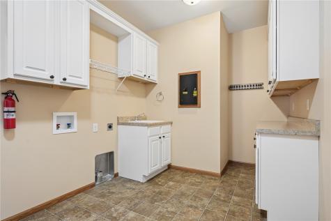 358 Eastview Avenue Marion IA 52302