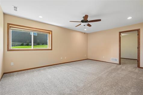 358 Eastview Avenue Marion IA 52302