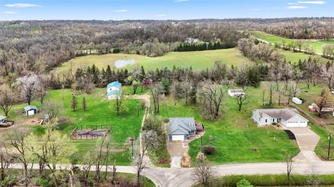 4802 Mcgowan Drive Cedar Rapids IA 52403