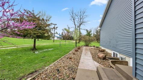 4802 Mcgowan Drive Cedar Rapids IA 52403