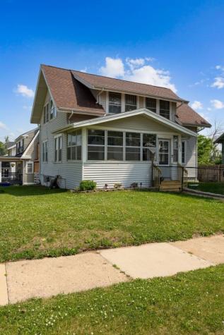 273 Highland Drive NW Cedar Rapids IA 52405