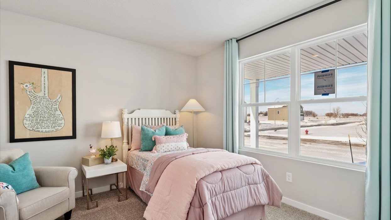 2877 Prairielight Drive Hiawatha IA 52233