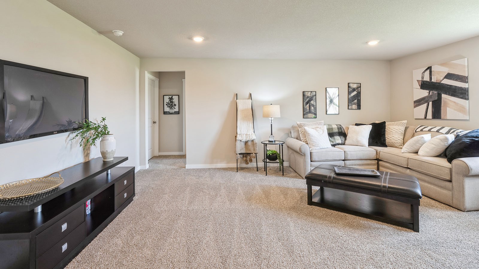 2877 Prairielight Drive Hiawatha IA 52233