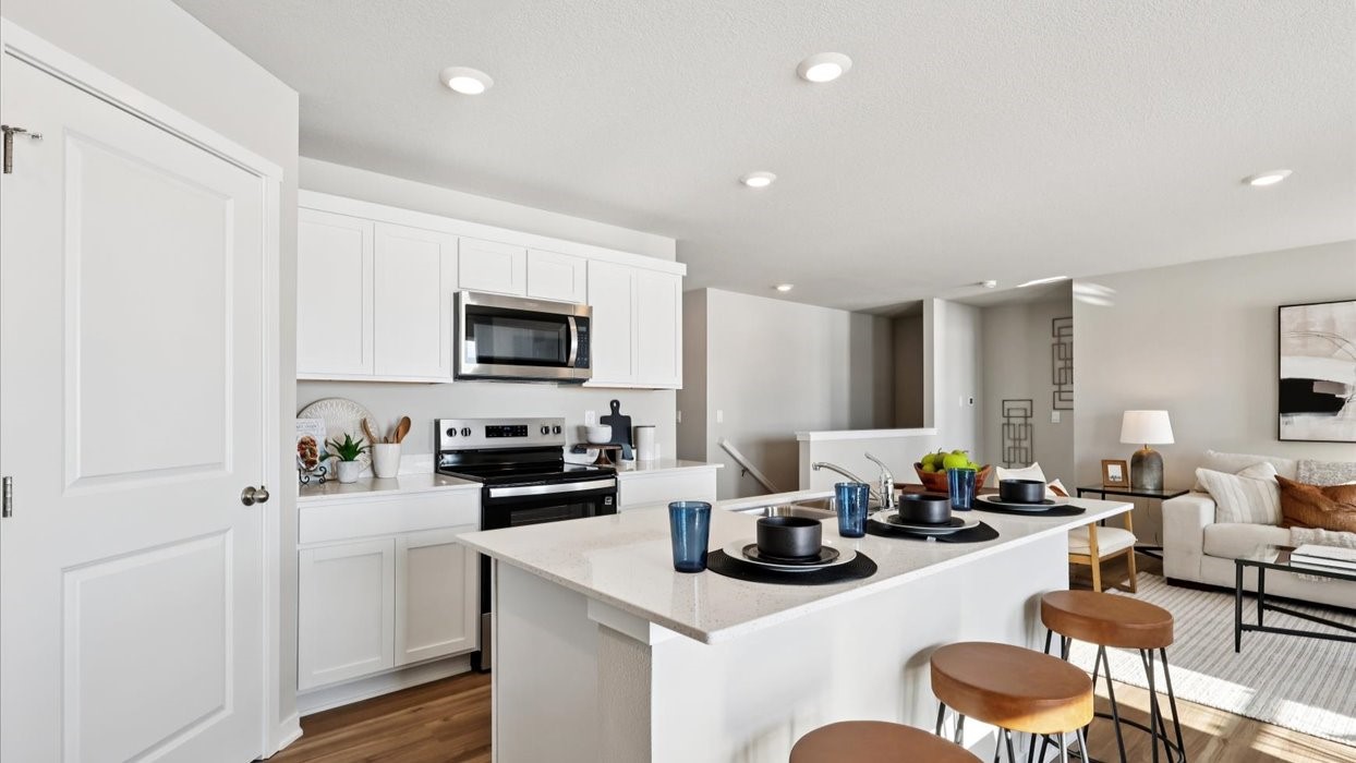 2877 Prairielight Drive Hiawatha IA 52233