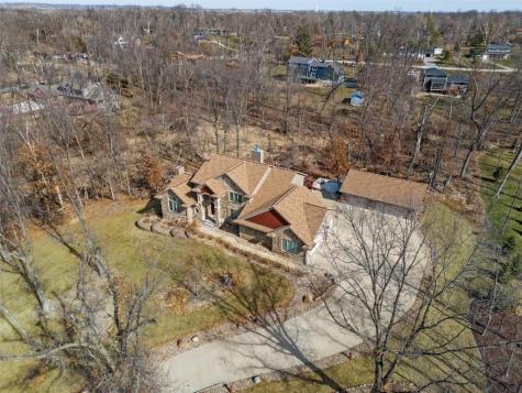 4801 Deer View Road Cedar Rapids IA 52411