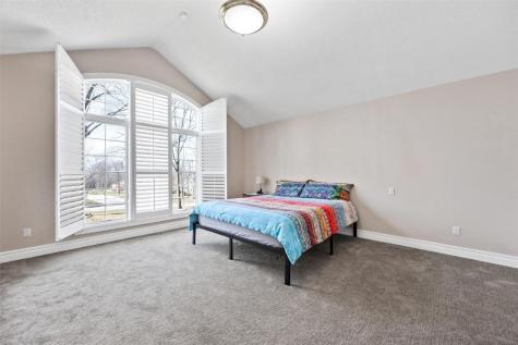 4801 Deer View Road Cedar Rapids IA 52411