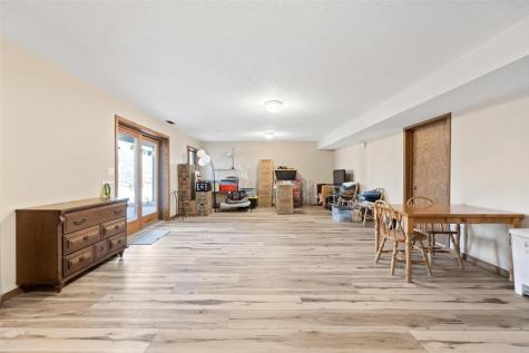 4801 Deer View Road Cedar Rapids IA 52411
