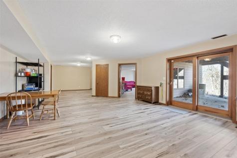 4801 Deer View Road Cedar Rapids IA 52411