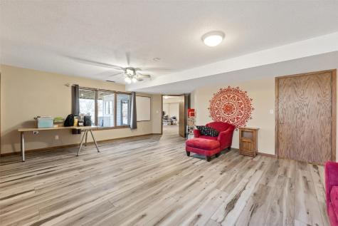 4801 Deer View Road Cedar Rapids IA 52411