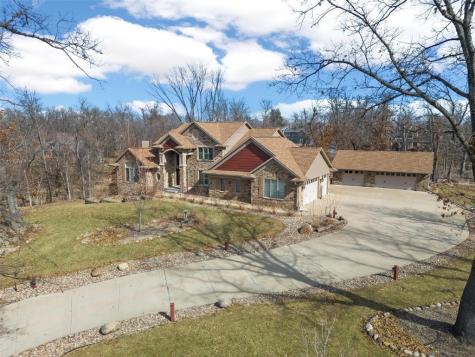 4801 Deer View Road Cedar Rapids IA 52411