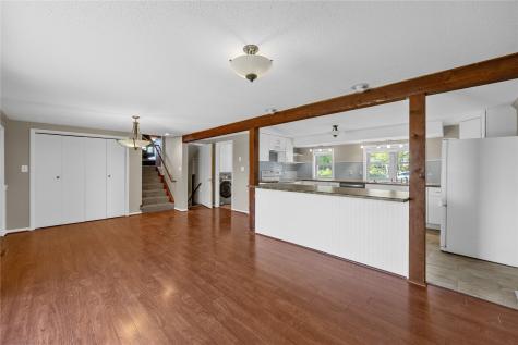 3908 Knollcrest NE Cedar Rapids IA 52402
