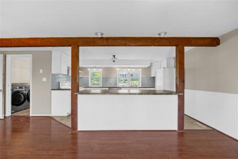 3908 Knollcrest NE Cedar Rapids IA 52402