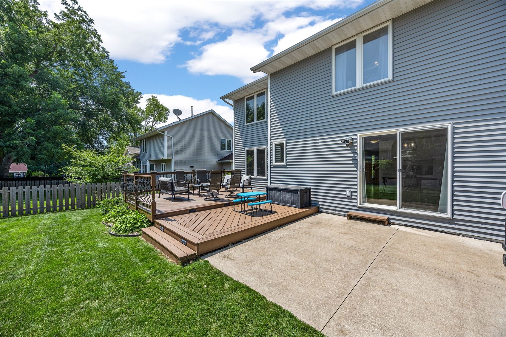 7112 Walden Road NE Cedar Rapids IA 52402