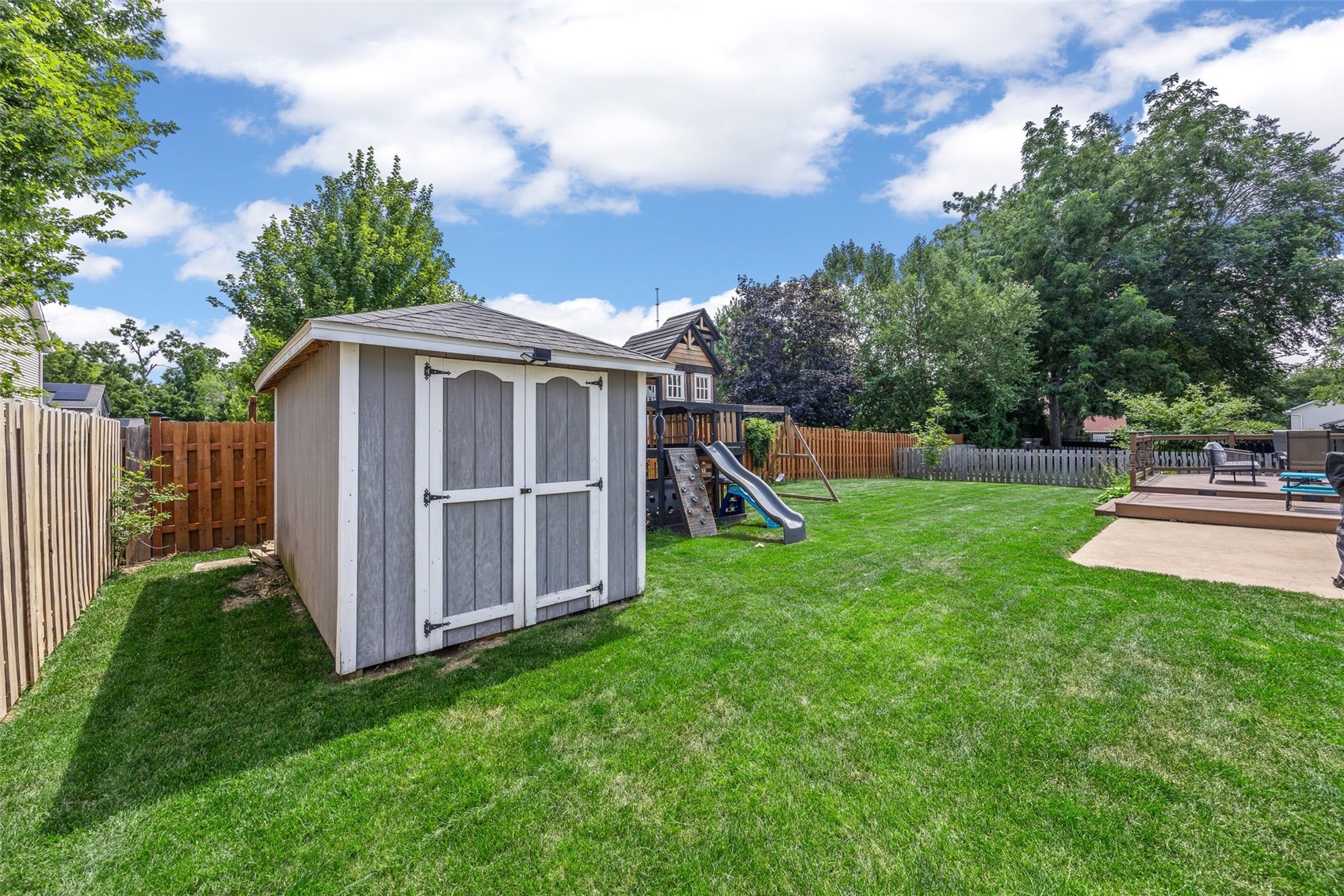 7112 Walden Road NE Cedar Rapids IA 52402
