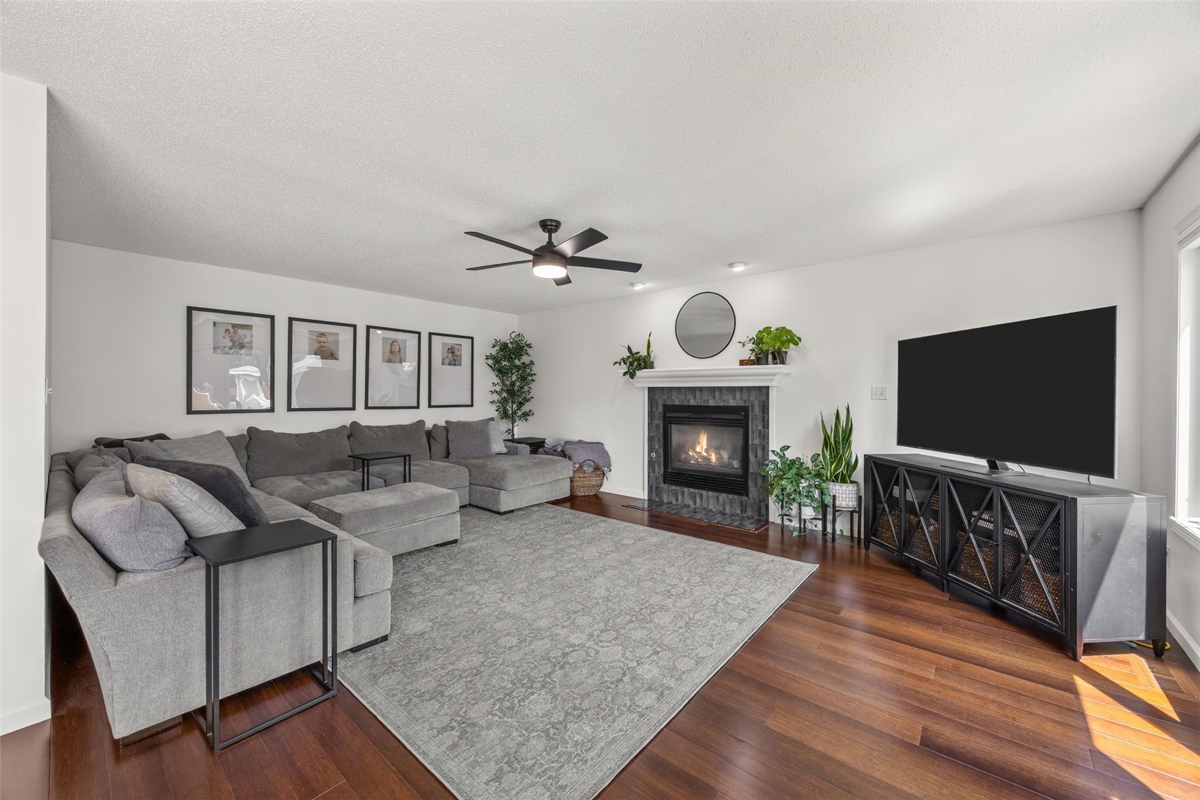 7112 Walden Road NE Cedar Rapids IA 52402