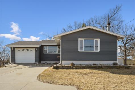 1441 42nd Street NE Cedar Rapids IA 52402
