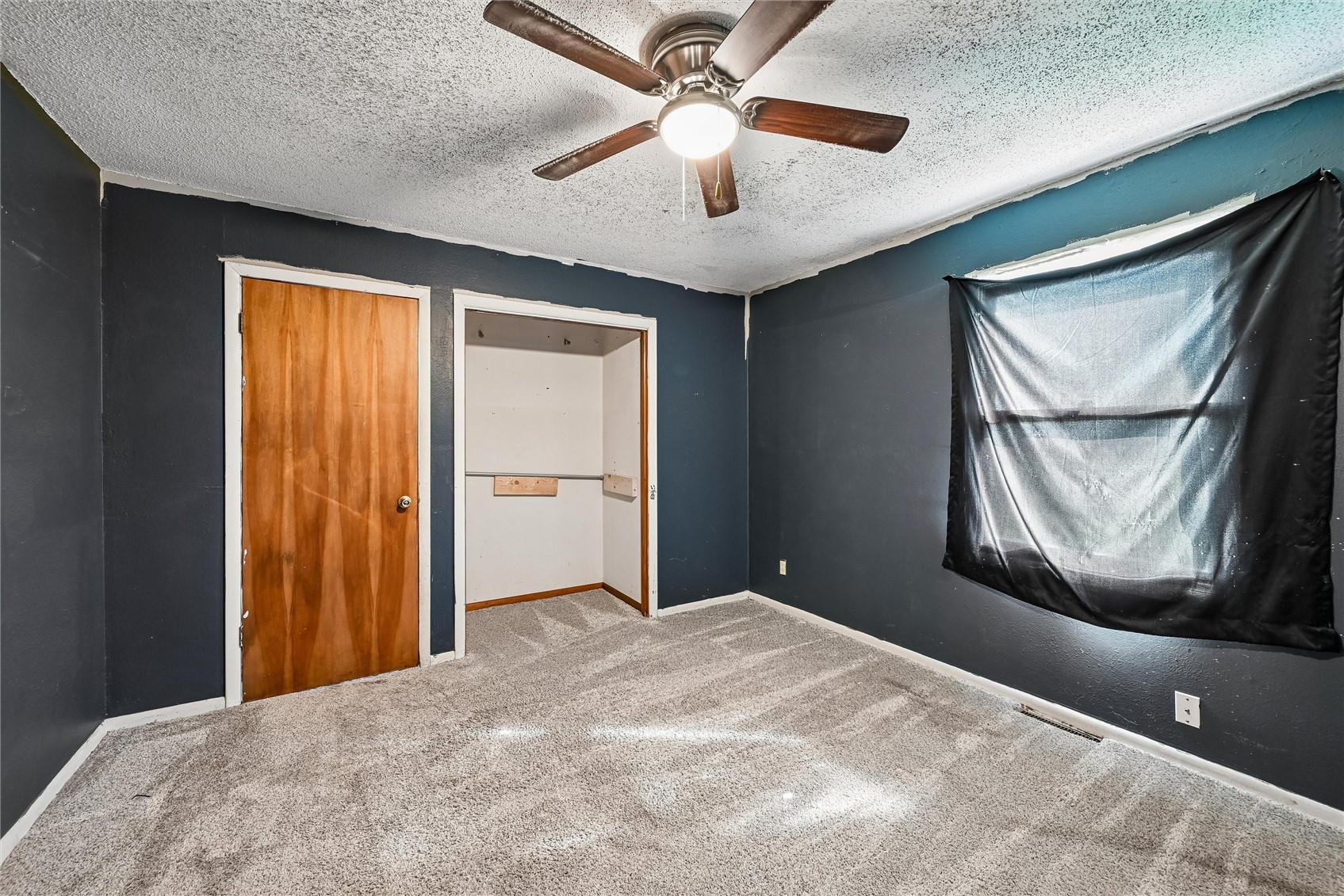 5930 Troy Mills Road Coggon IA 52218