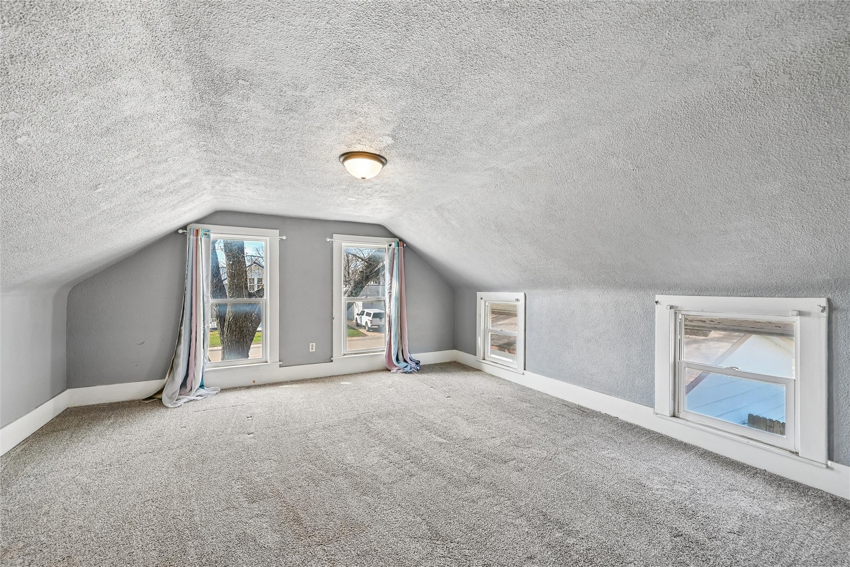 5930 Troy Mills Road Coggon IA 52218