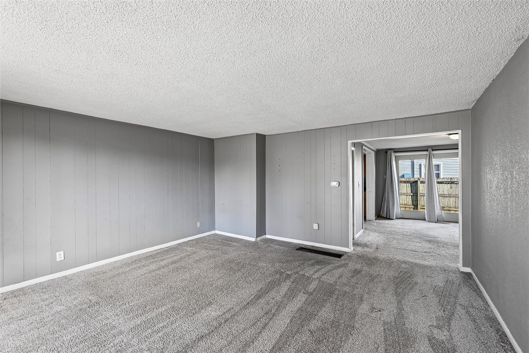 5930 Troy Mills Road Coggon IA 52218
