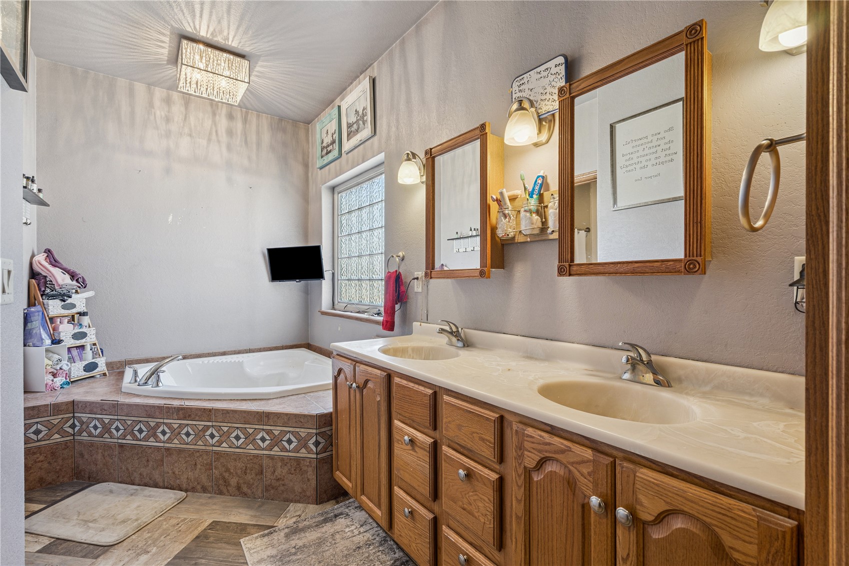 5057 Schwiebert Drive Walker IA 52352
