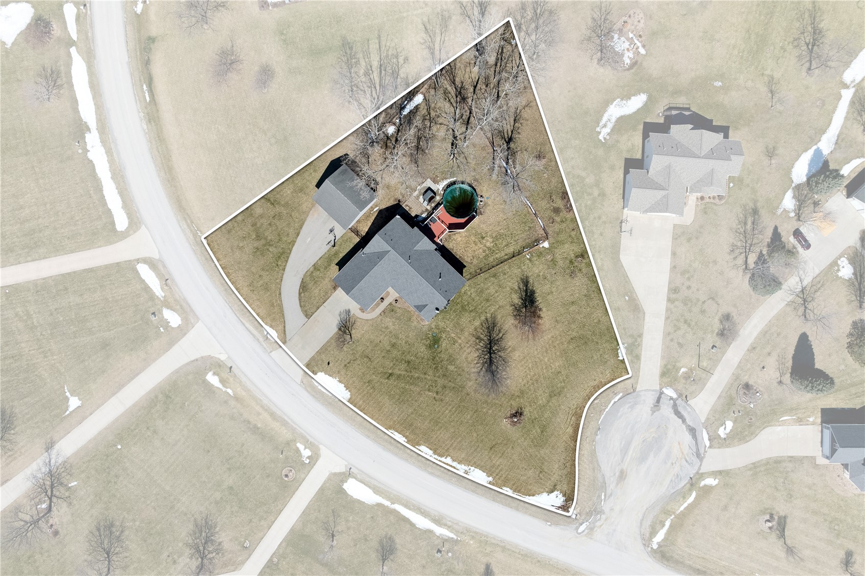 5057 Schwiebert Drive Walker IA 52352