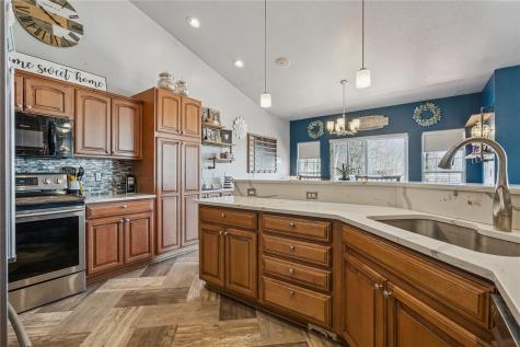 5057 Schwiebert Drive Walker IA 52352