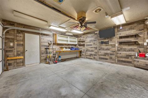 1801 Hamilton Street SW Cedar Rapids IA 52404