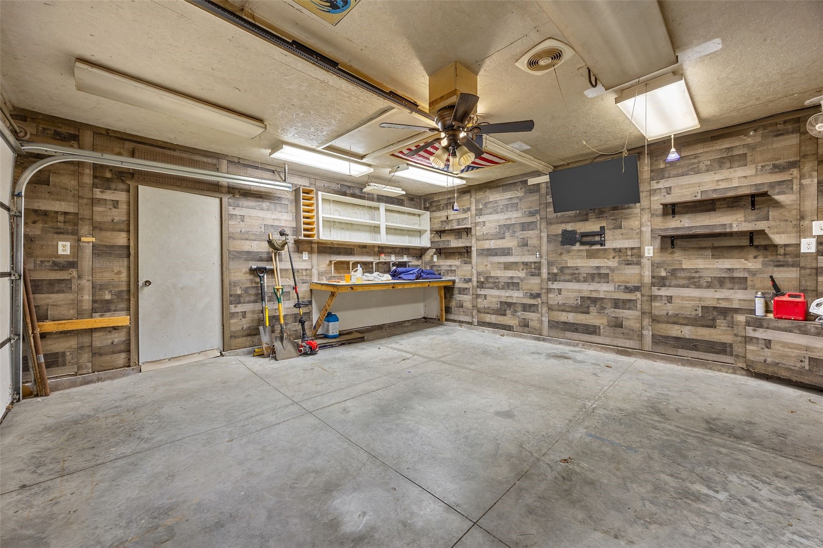 1801 Hamilton Street SW Cedar Rapids IA 52404