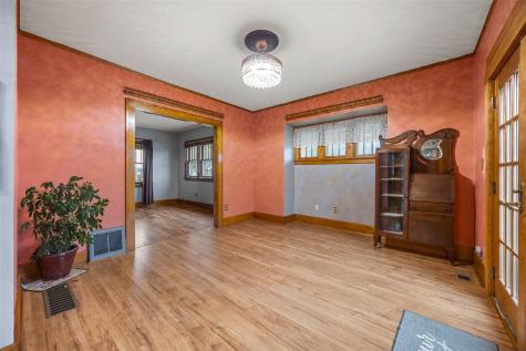 1801 Hamilton Street SW Cedar Rapids IA 52404
