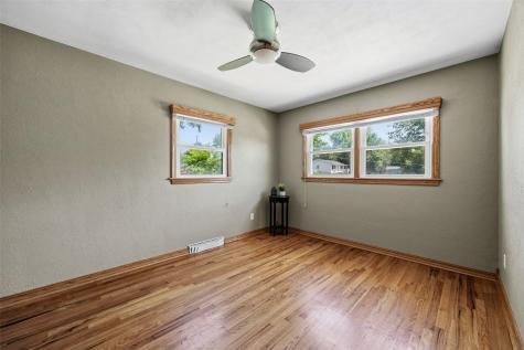 1425 Harold Drive SE Cedar Rapids IA 52403