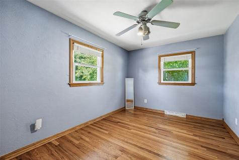 1425 Harold Drive SE Cedar Rapids IA 52403
