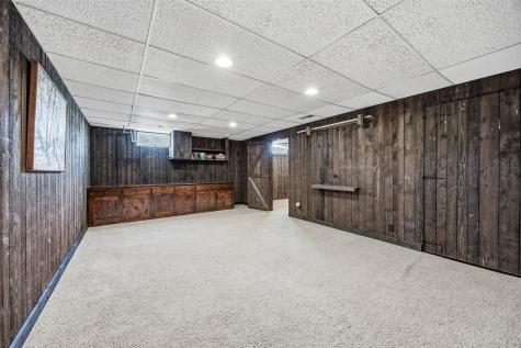 1425 Harold Drive SE Cedar Rapids IA 52403