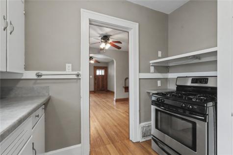 336 21st Street NE Cedar Rapids IA 52402