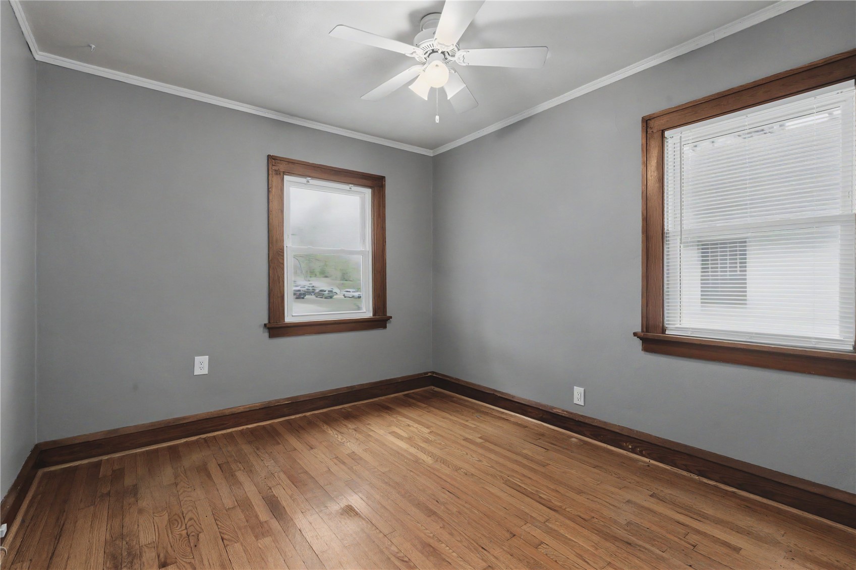 336 21st Street NE Cedar Rapids IA 52402