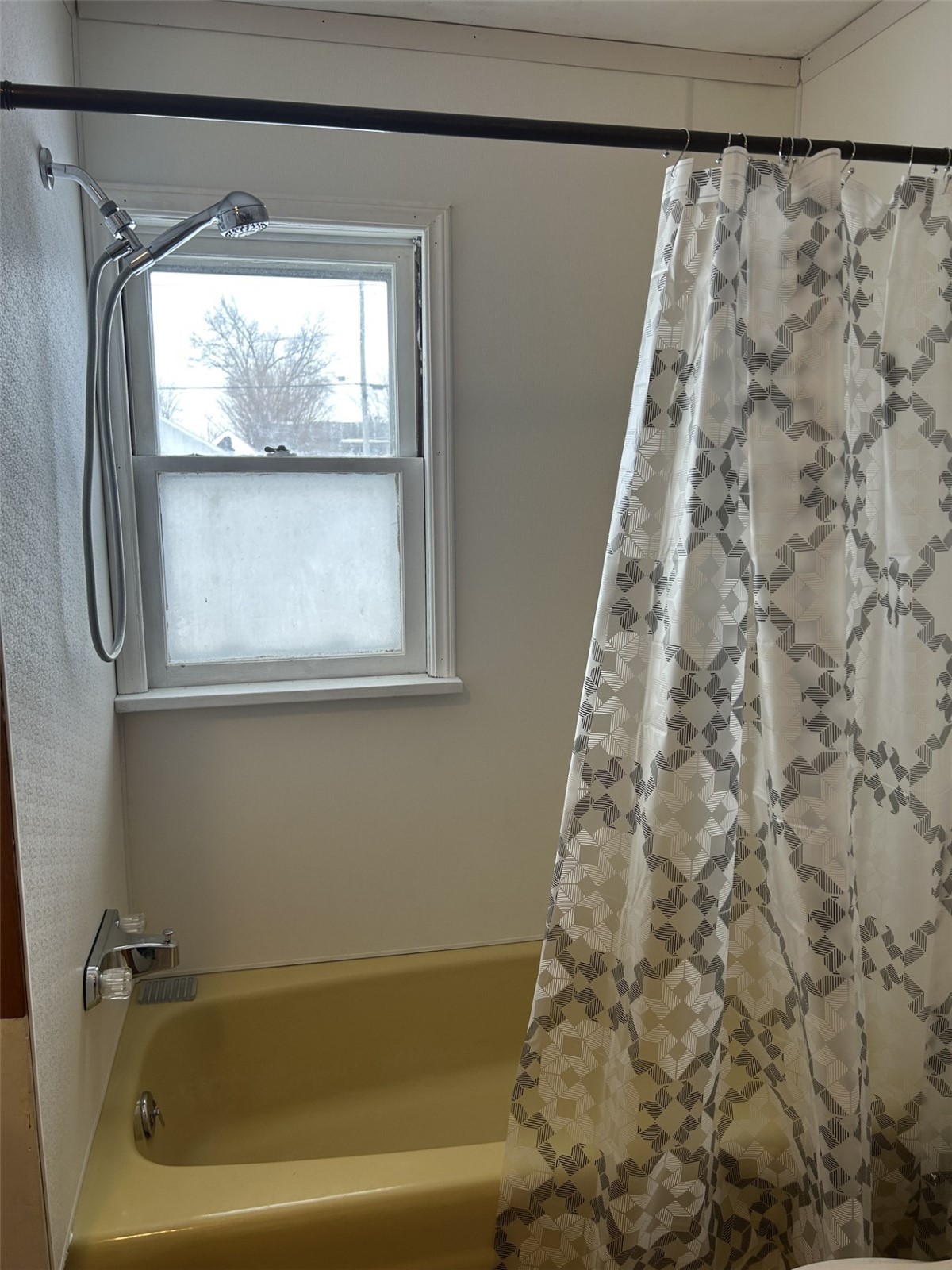 906 6th Avenue Belle Plaine IA 52208