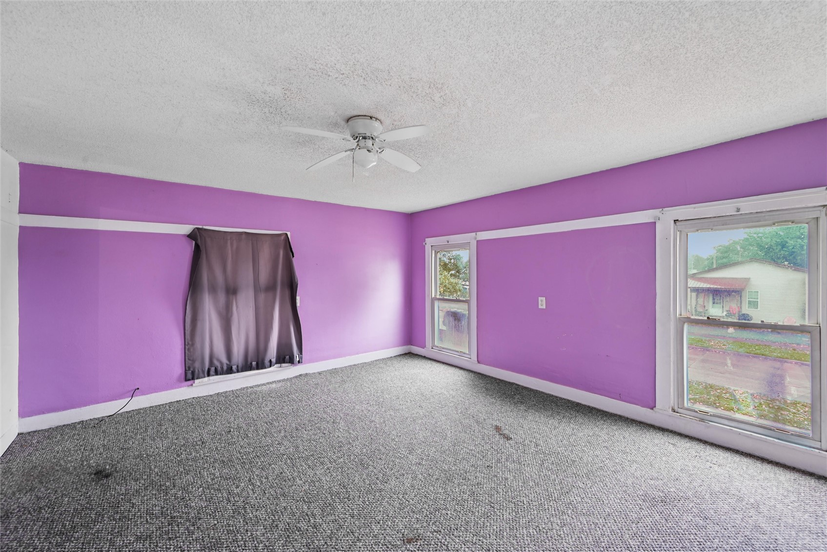 906 6th Avenue Belle Plaine IA 52208