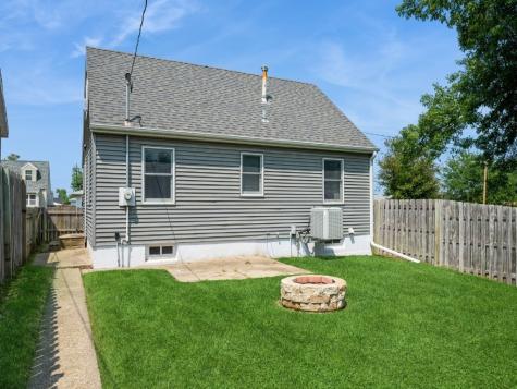 1267 18th Avenue SW Cedar Rapids IA 52404