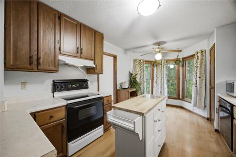6820 Boulder Drive NW Cedar Rapids IA 52405