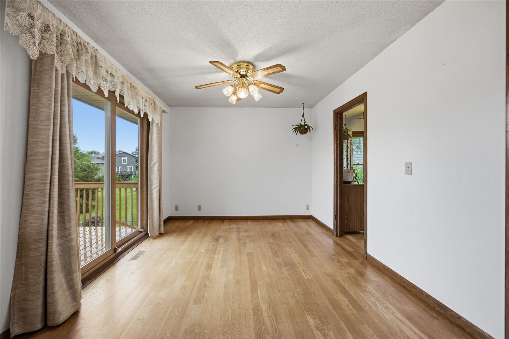6820 Boulder Drive NW Cedar Rapids IA 52405