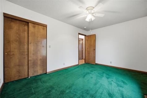 6820 Boulder Drive NW Cedar Rapids IA 52405